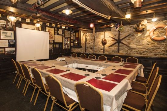 Salle harbour de l'Hotel l'Univers