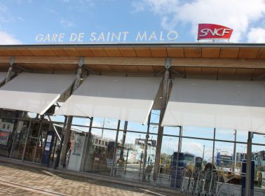 Venir à Saint-Malo en transports en commun