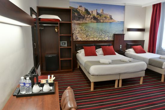 Chambre d'h&ocirc;tel triple &agrave; Saint Malo