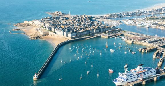 Séjour en groupe à Saint-Malo